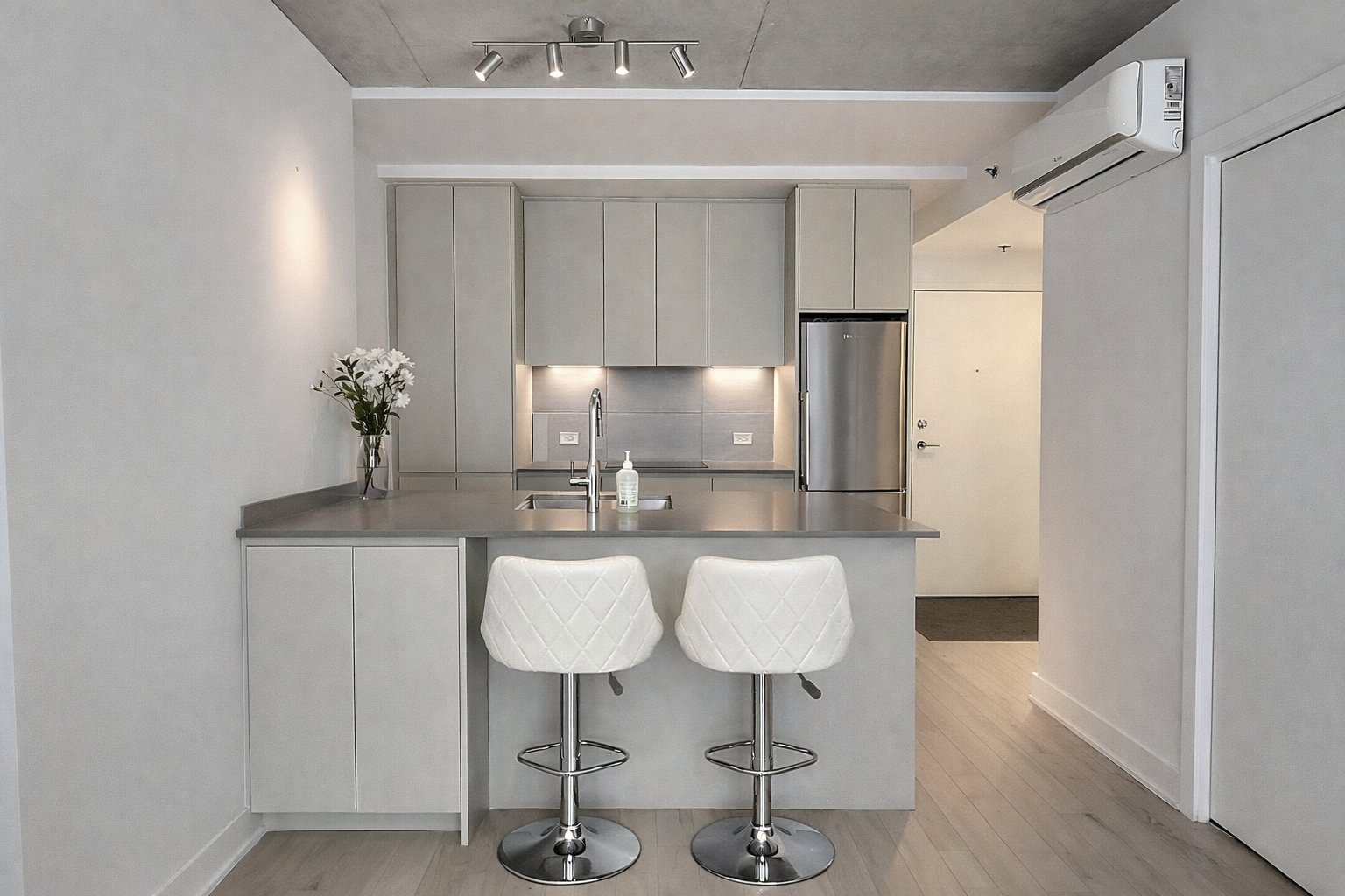 Property Image(s)