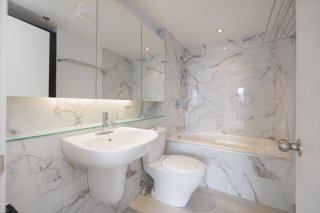 Ensuite bathroom