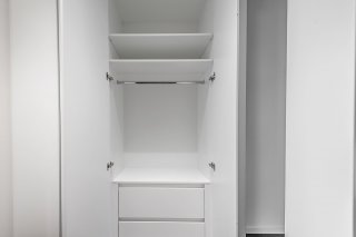 Walk-in closet