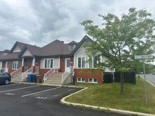337 Rue de la Petite-Prairie
