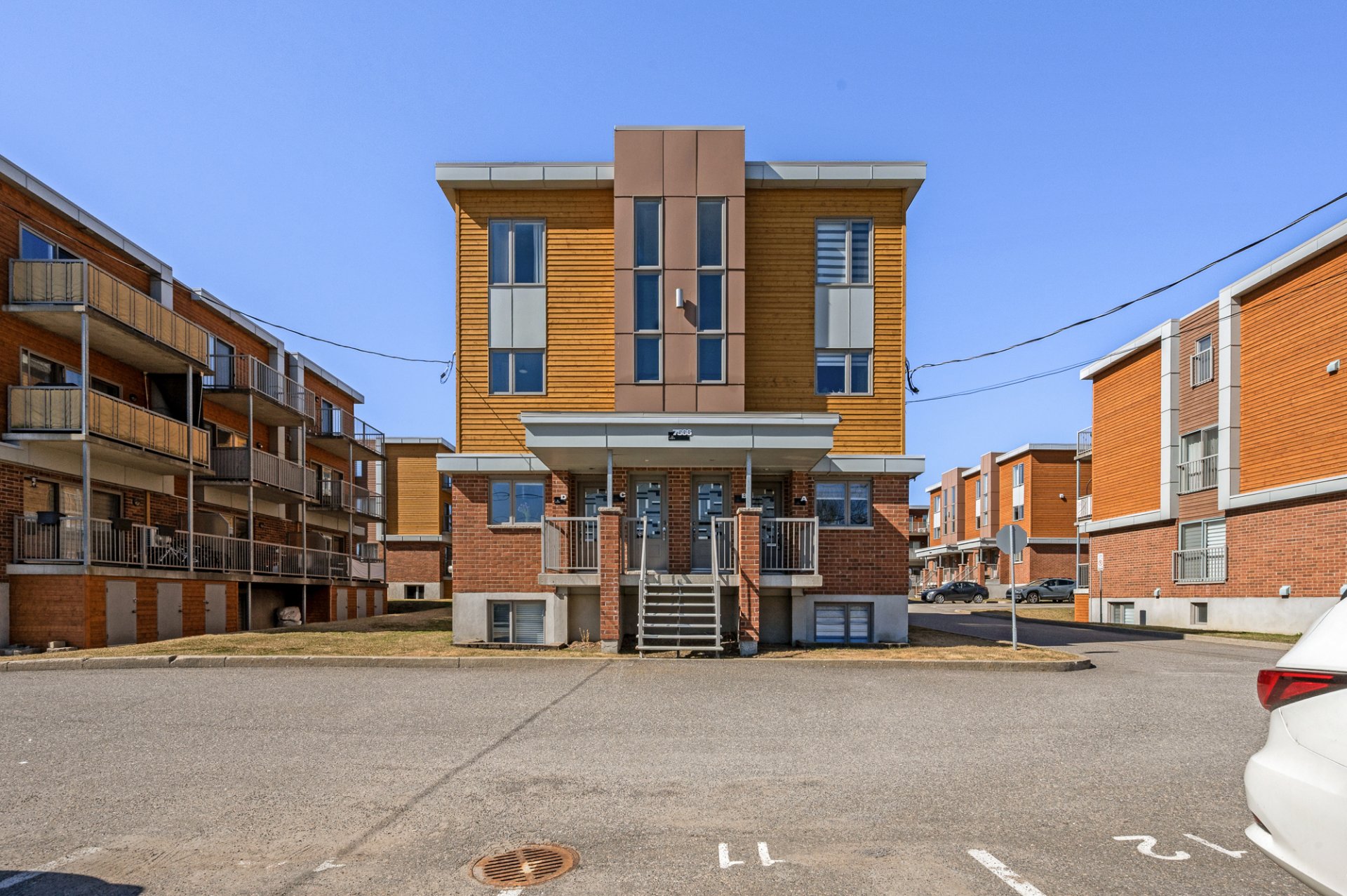 #A - 7566 Boul. Wilfrid-Hamel
