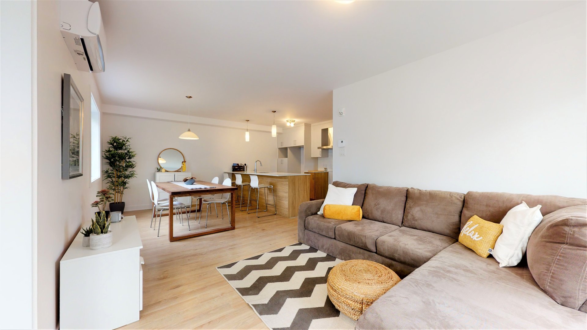 #304 - 16 Rue St-Isidore