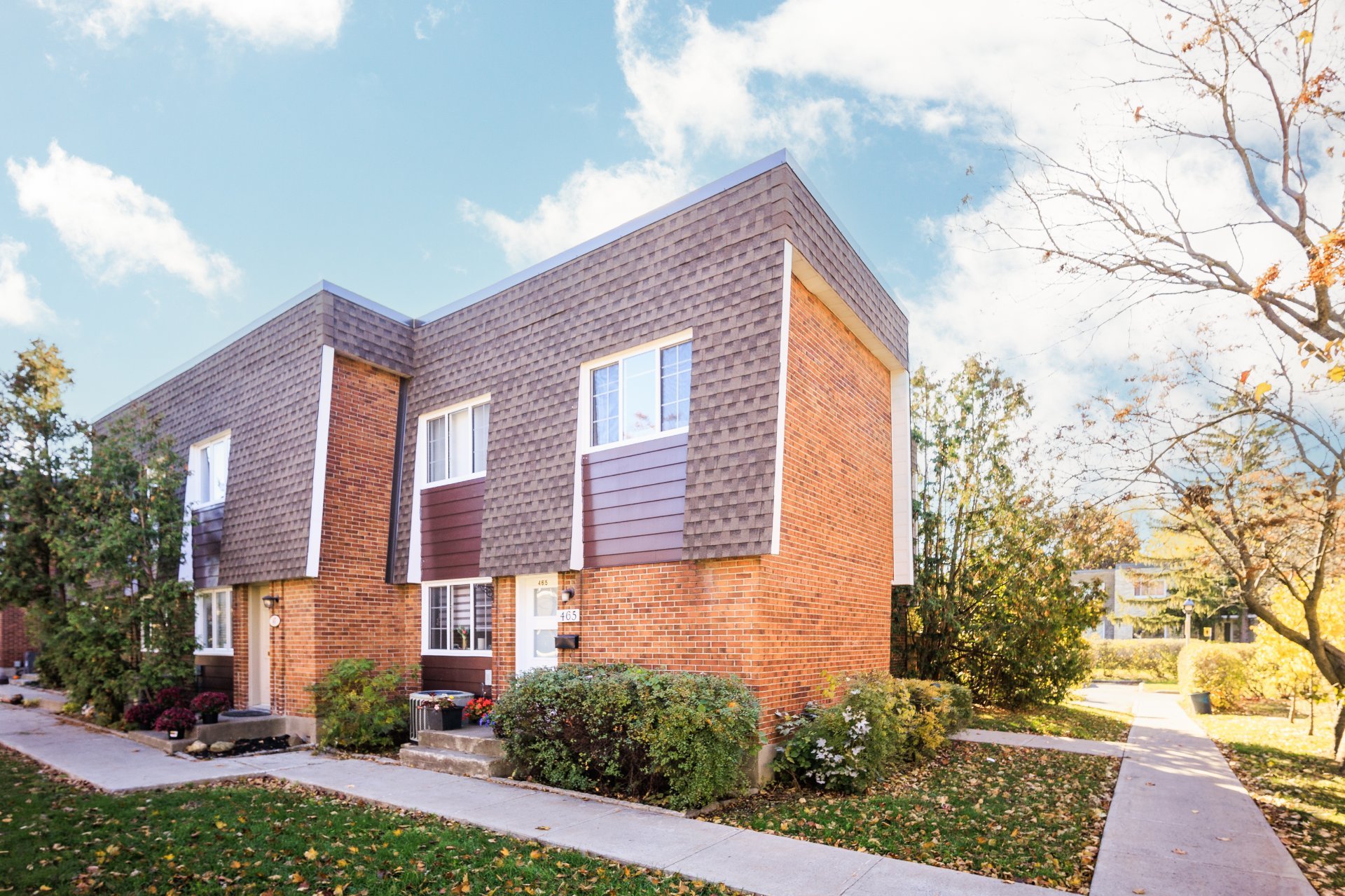 465 Rue Hyman