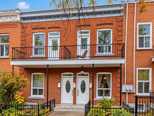 7053 Rue Clark