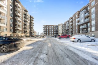 #602-248 Boul. Hymus Pointe-Claire