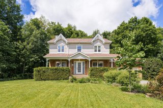 1551 Rue du Cavalier
