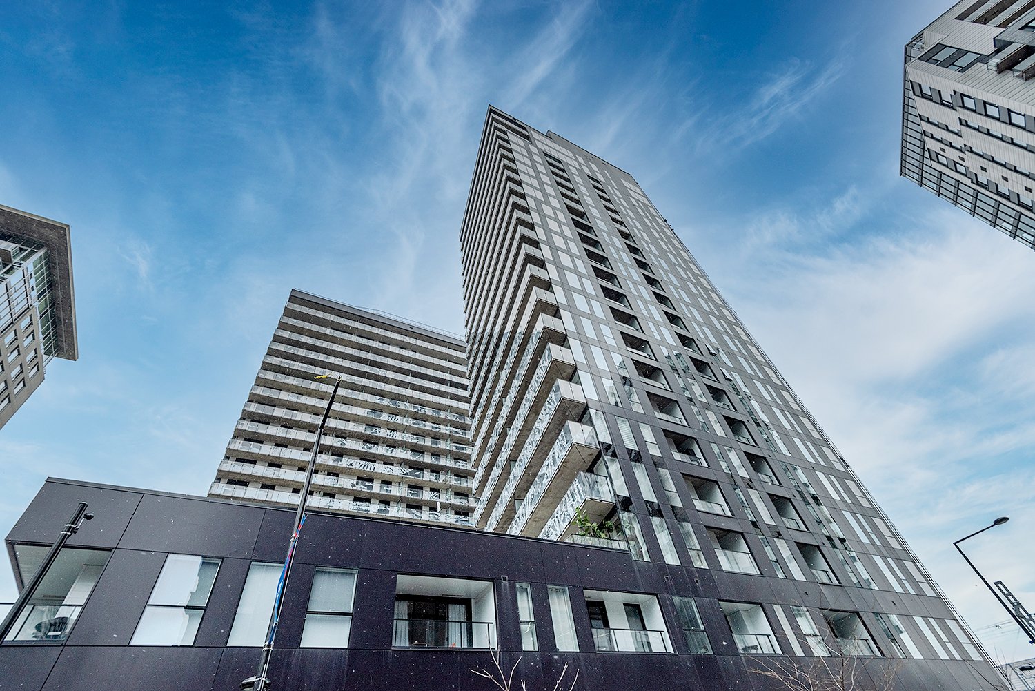 #1951 - 101 Rue Peel