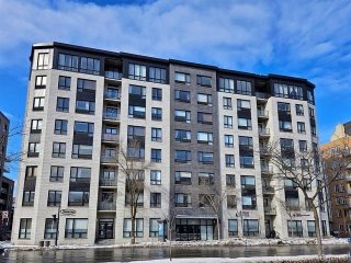 #212 - 825 Boul. René-Lévesque E.