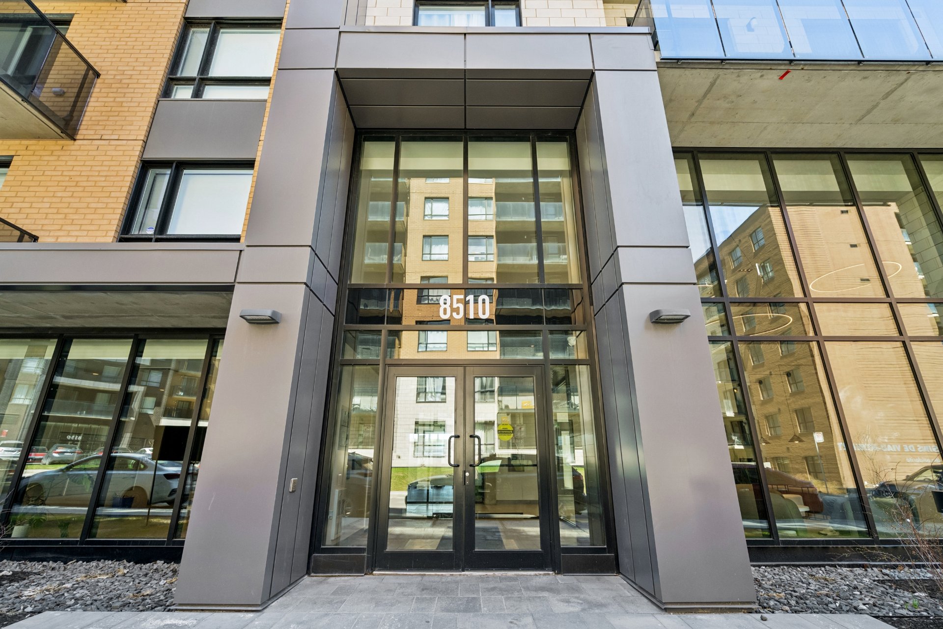 #W607 - 8510 Rue Jean-Nicolet