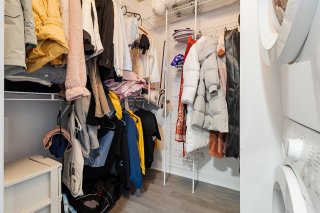 Walk-in closet