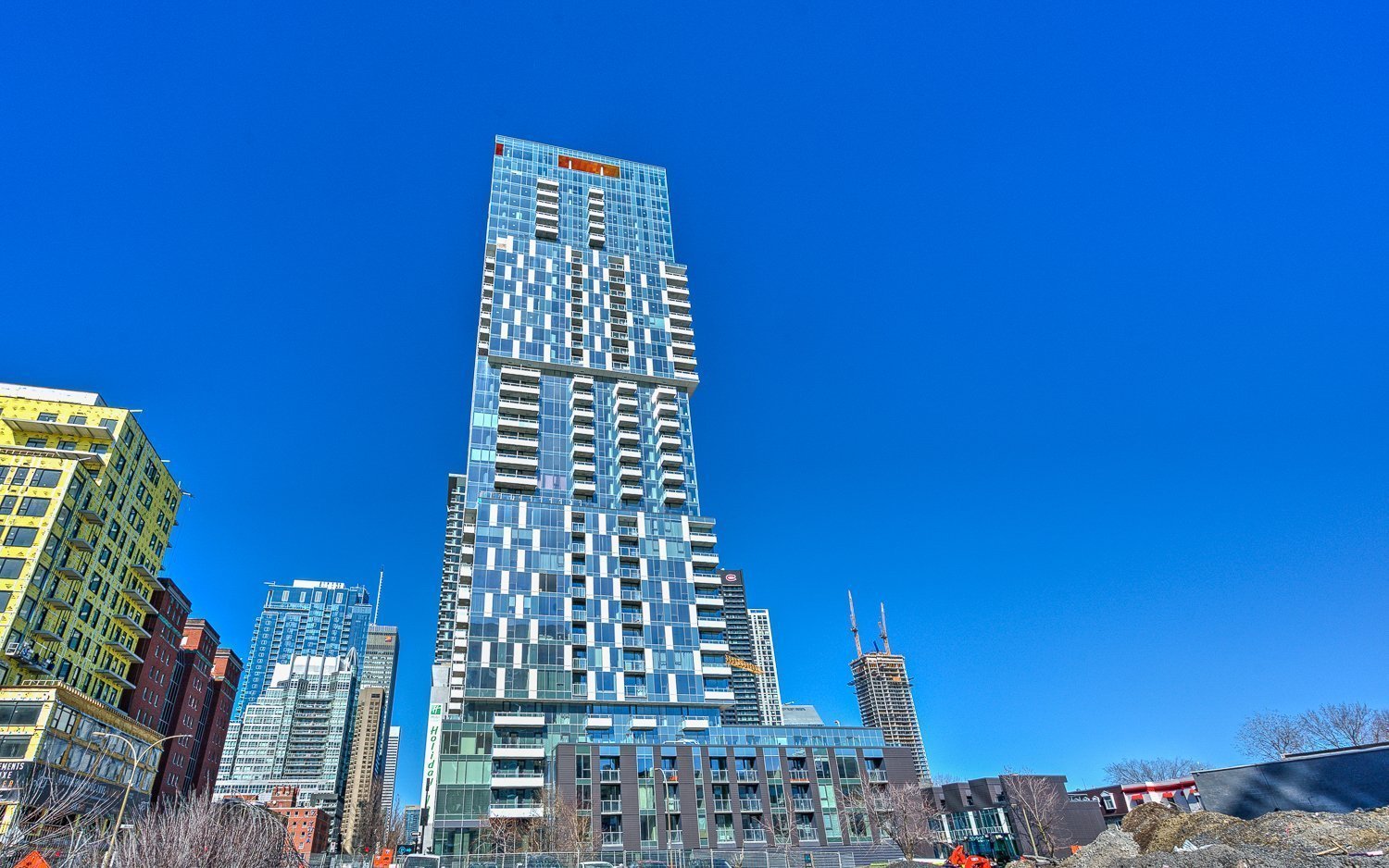 MLS # 27487027