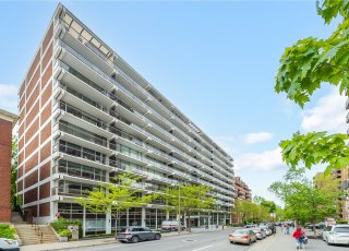 #204-1545 Av. du Docteur Penfield Montréal (Ville-Marie)