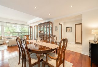 #204-1545 Av. du Docteur Penfield Montréal (Ville-Marie)