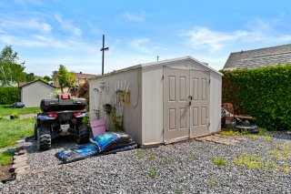 Shed