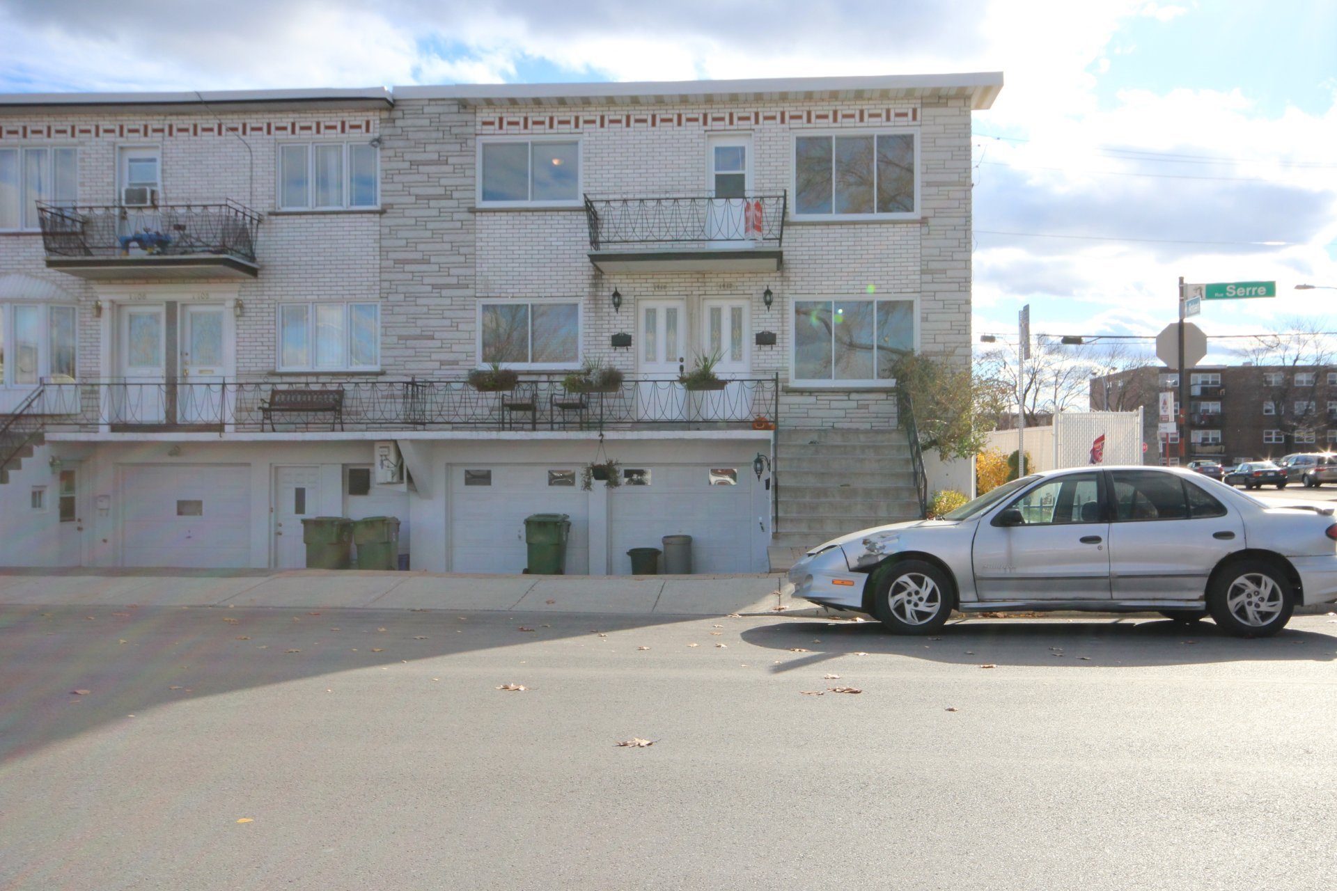 1412A Rue Serre