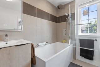 Salle de bains attenante à la CCP