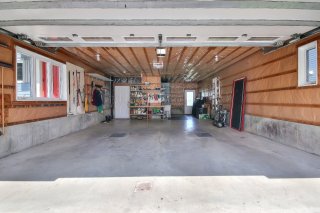 Barn