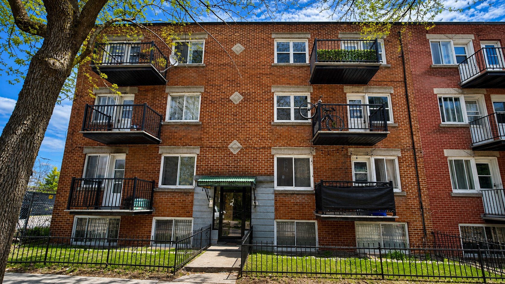 440 Av. Ball — photo 1