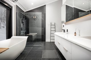 Ensuite bathroom