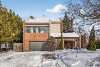 4505 Rue de la Rivière