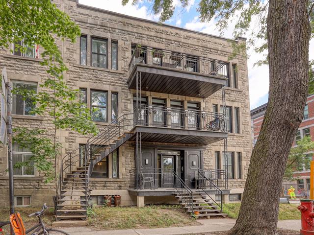 4828 Rue La Fontaine