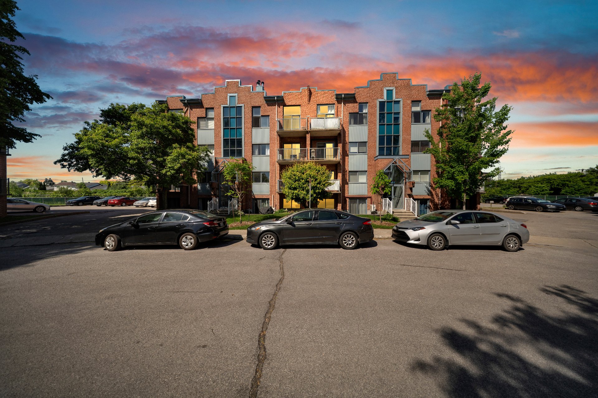 #3 - 618 Av. Ampère
