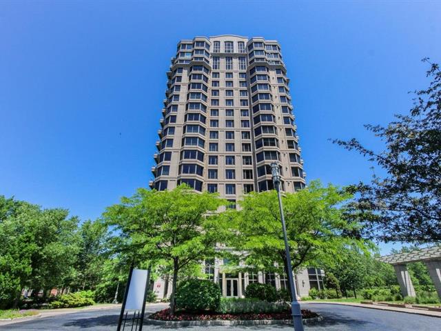 #303 - 100 Av. des Sommets