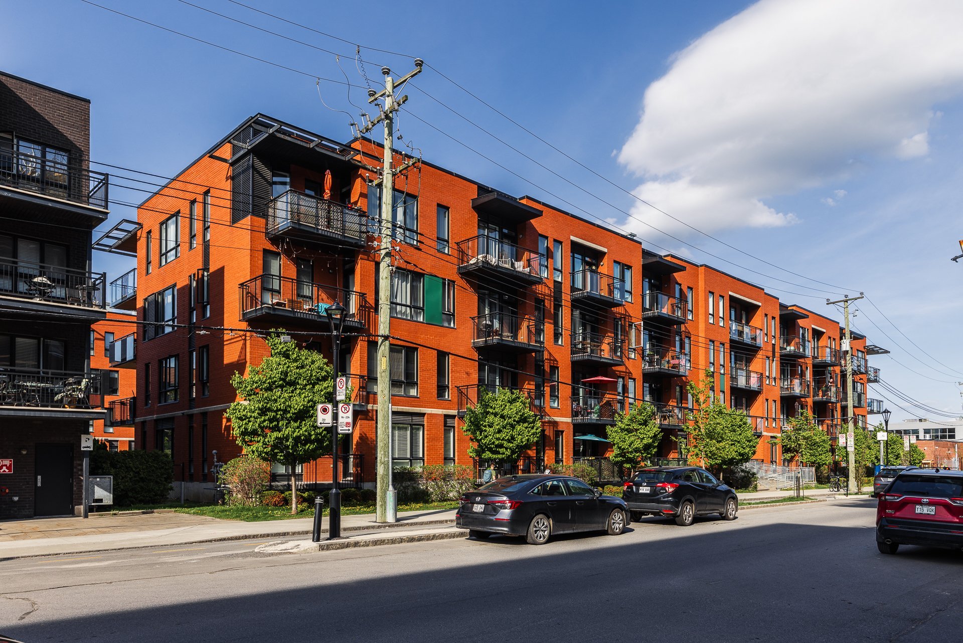 #206 - 2335 Av. Bennett