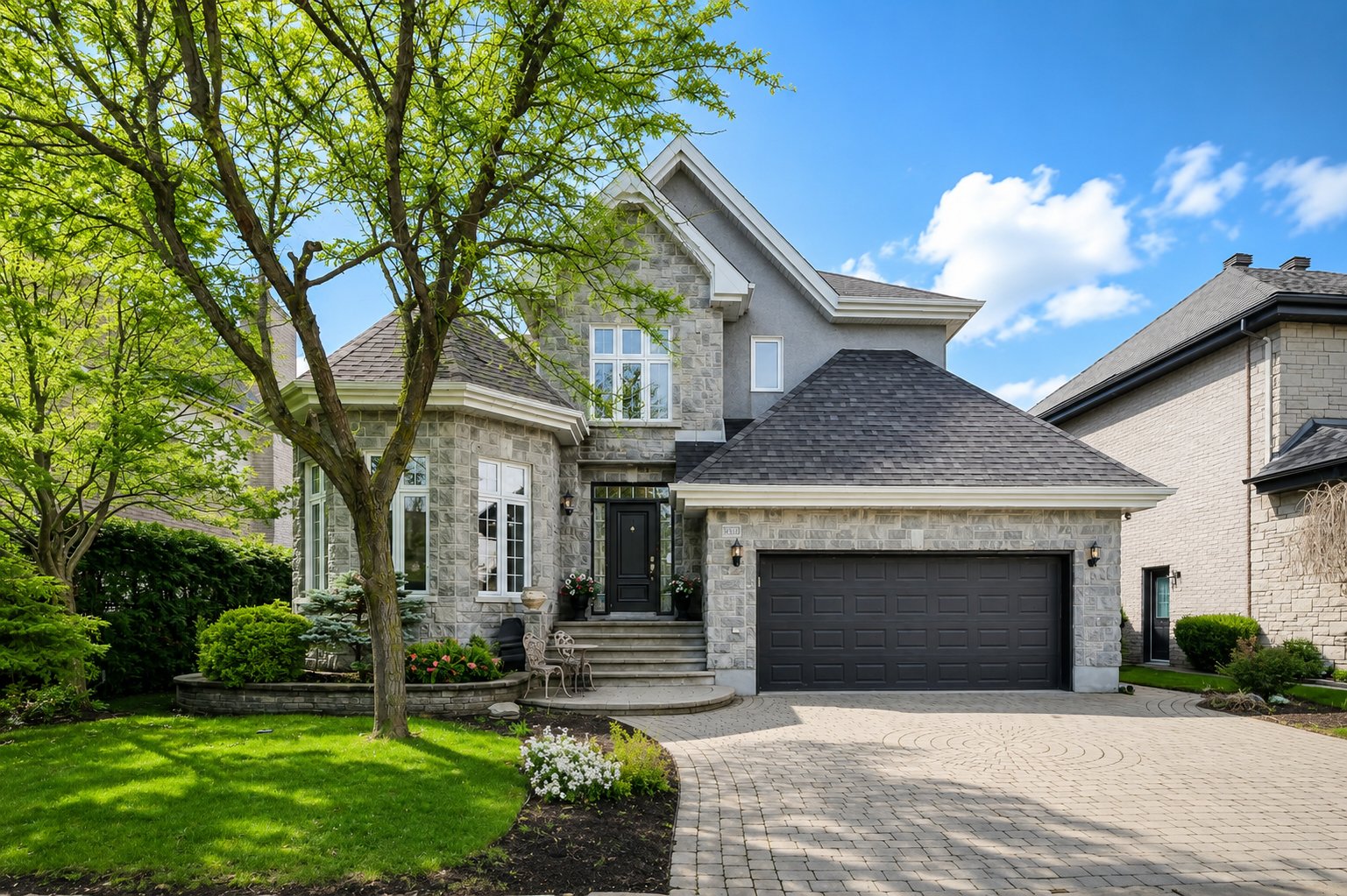 3176 Av. des Gouverneurs