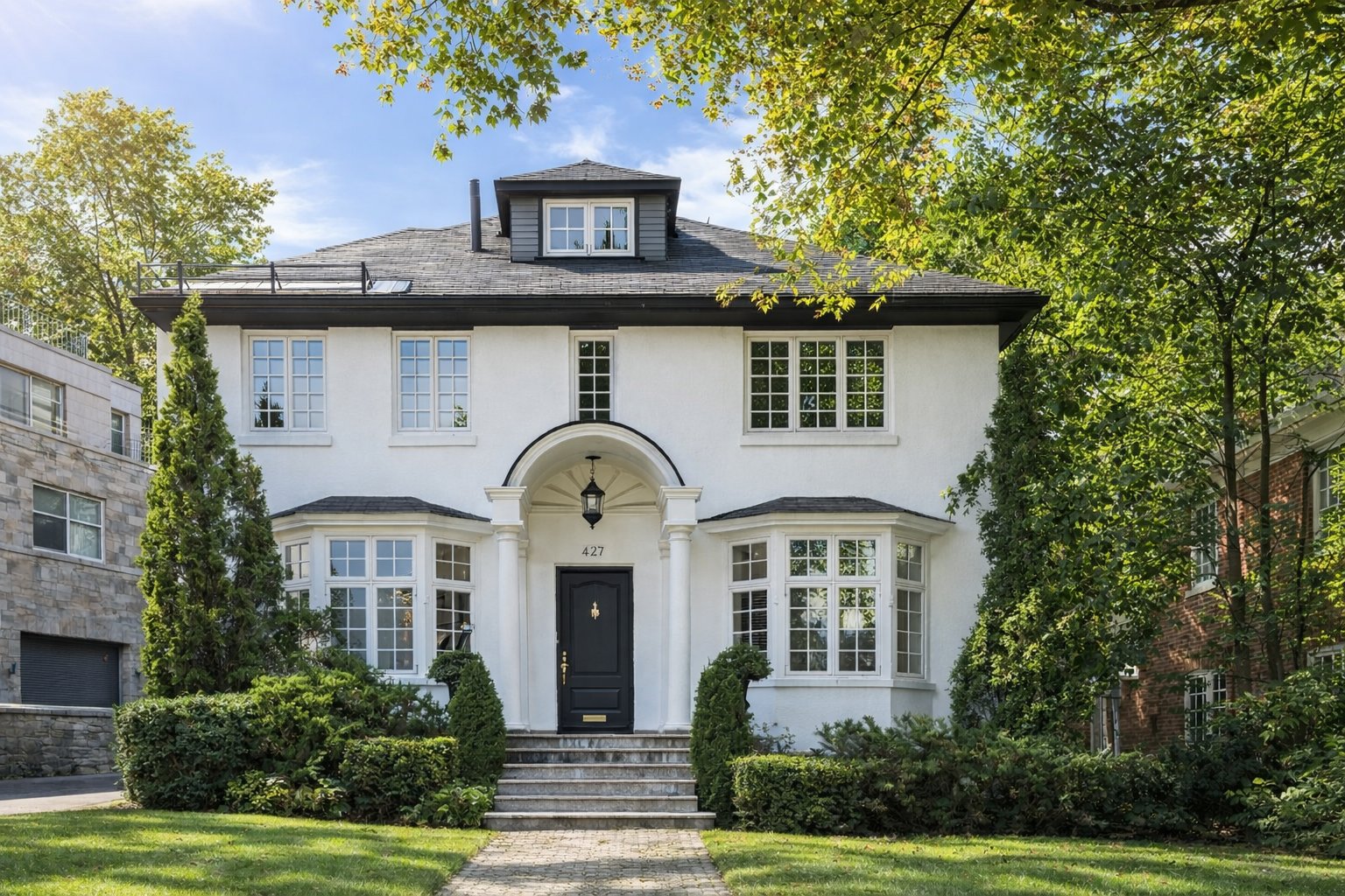 Joelle Bitar / #28170544