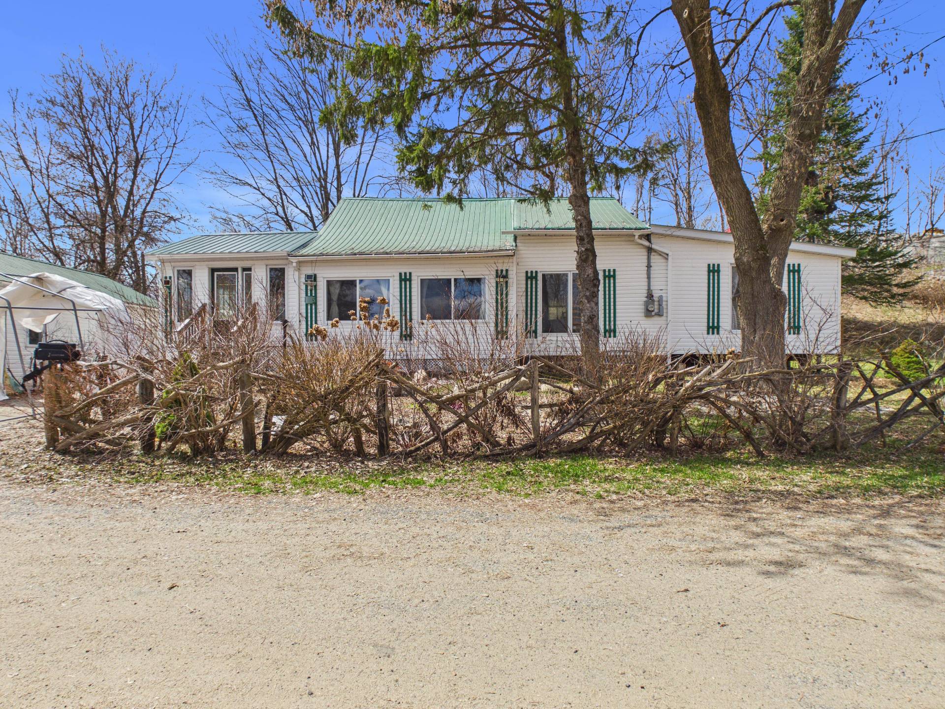 133 Rue Laval