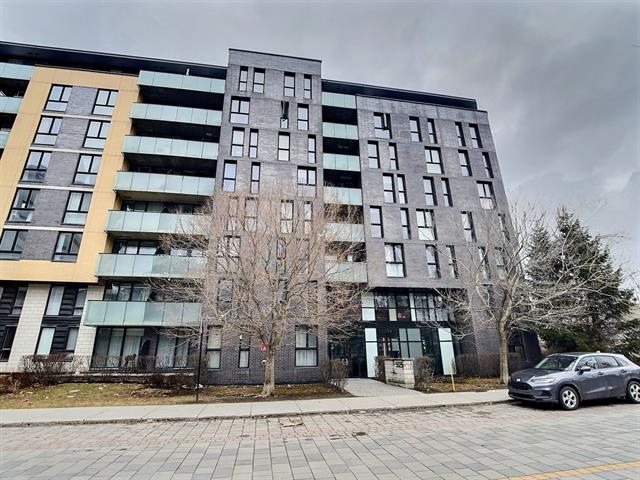 #607 - 5025 Rue Paré