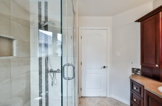 Salle de bains attenante à la CCP