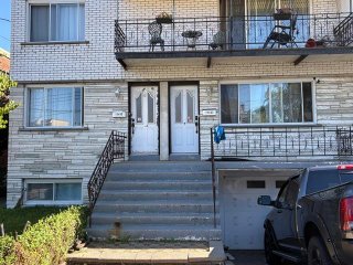 11441 Av. Racette