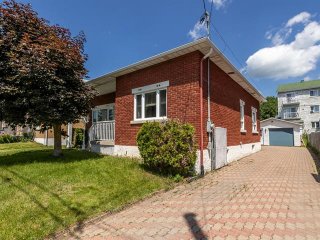 421 Rue Aubry