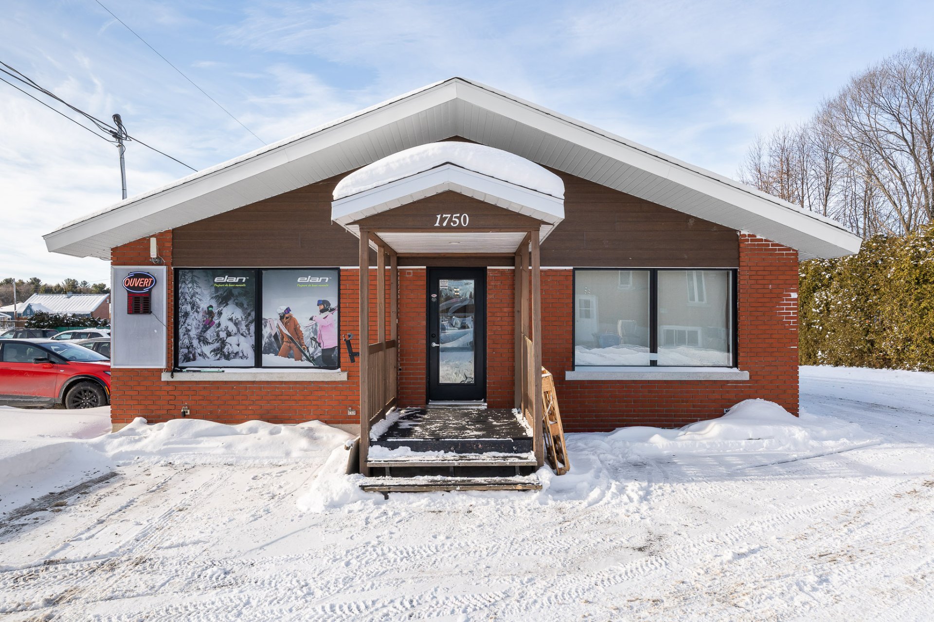  1750 Av. des Hirondelles