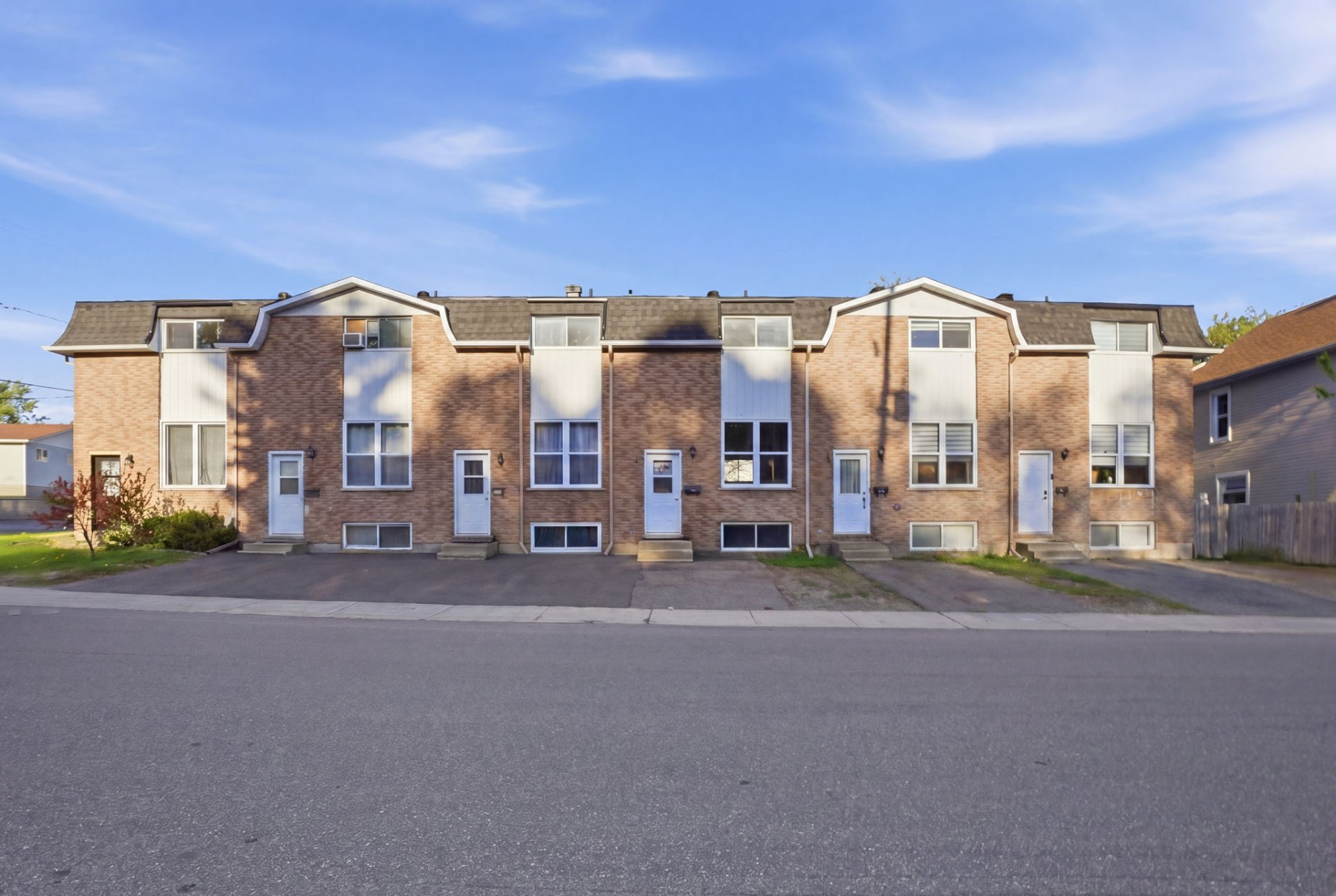  264 Rue Bélanger