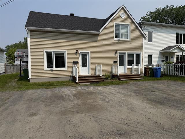 256 Rue St-Sacrement
