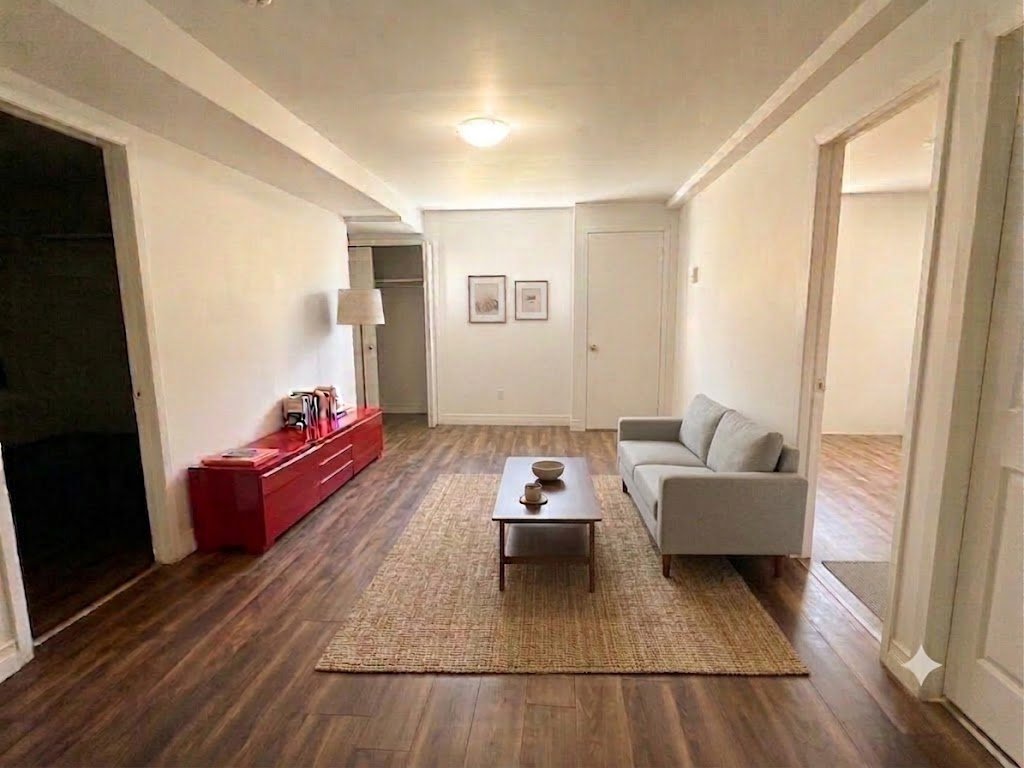 655A Av. Lacharité