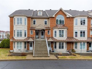 9378 Rue Riverin — photo 1