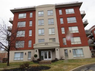 #105 - 4175 Boul. St-Jean