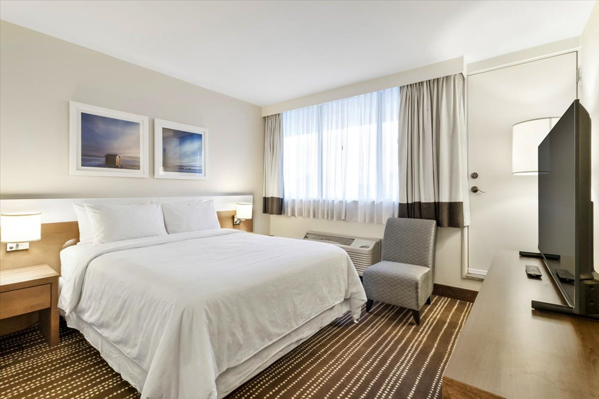 #1607 - 2170 Av. Lincoln