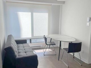 #701 - 1182 Rue Crescent
