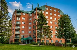 #103 - 2525 Rue Prospect