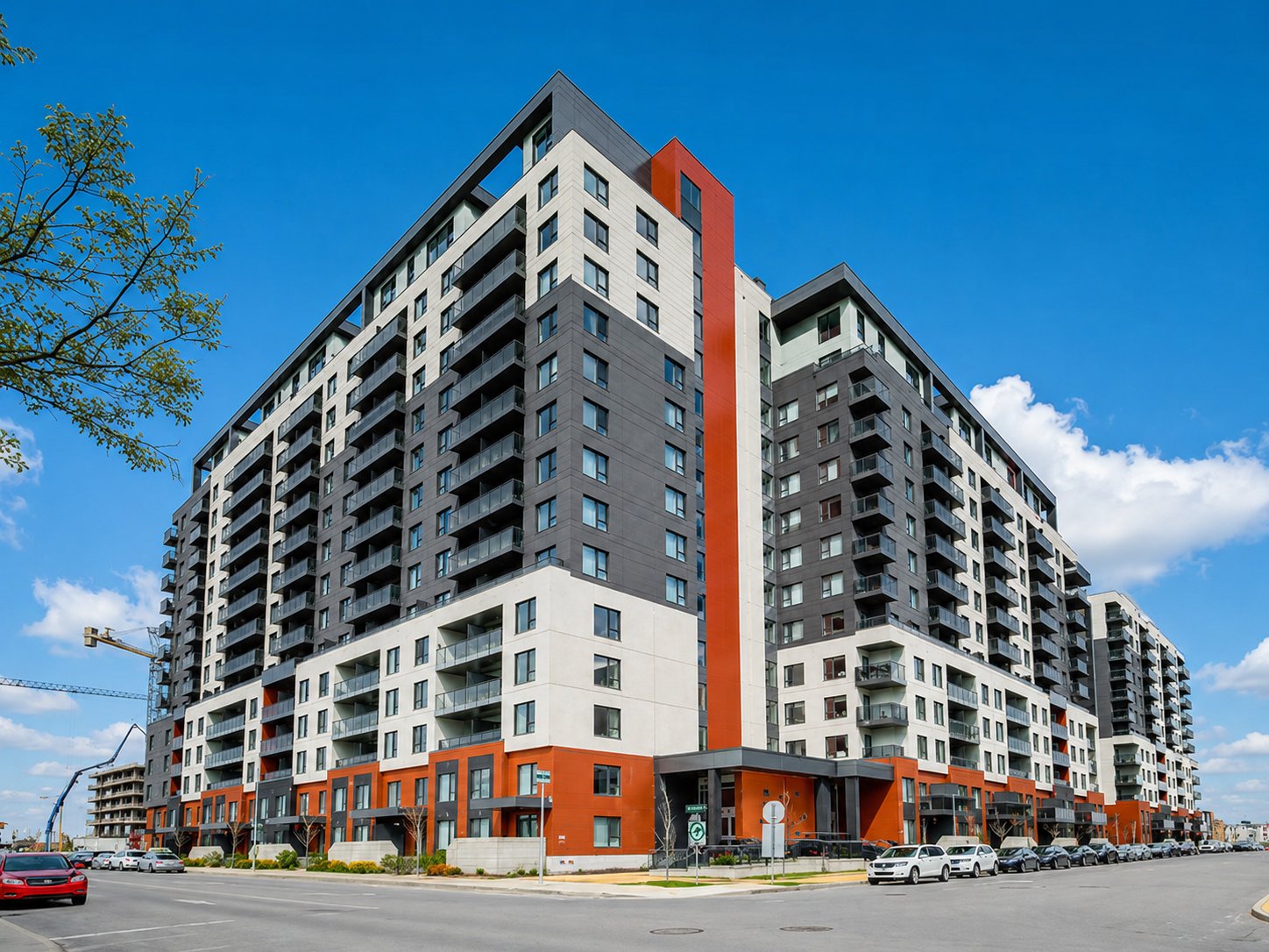 #715 - 1900 Rue Émile-Martineau