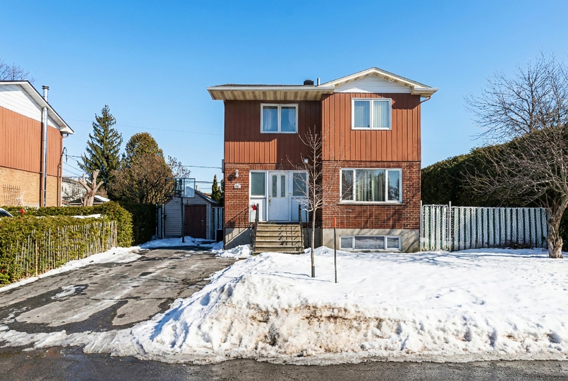 417 Rue Louis-Jolliet