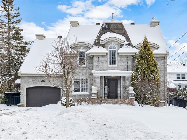 1084 Ch. du Bord-de-l'Eau