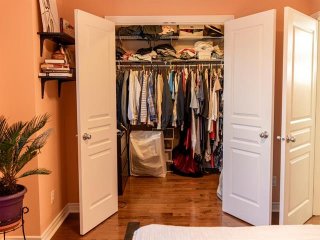 Walk-in closet