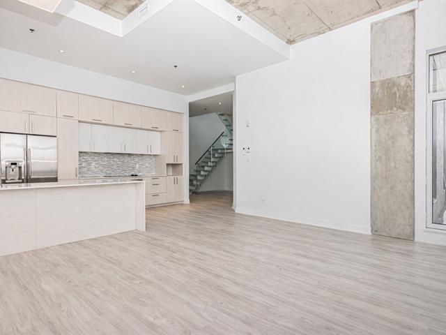 #609 - 7221 Rue Clark