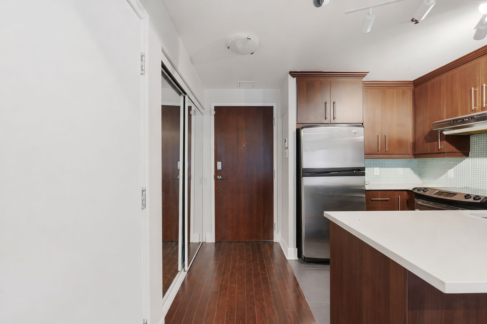 #109 - 1455 Rue Towers